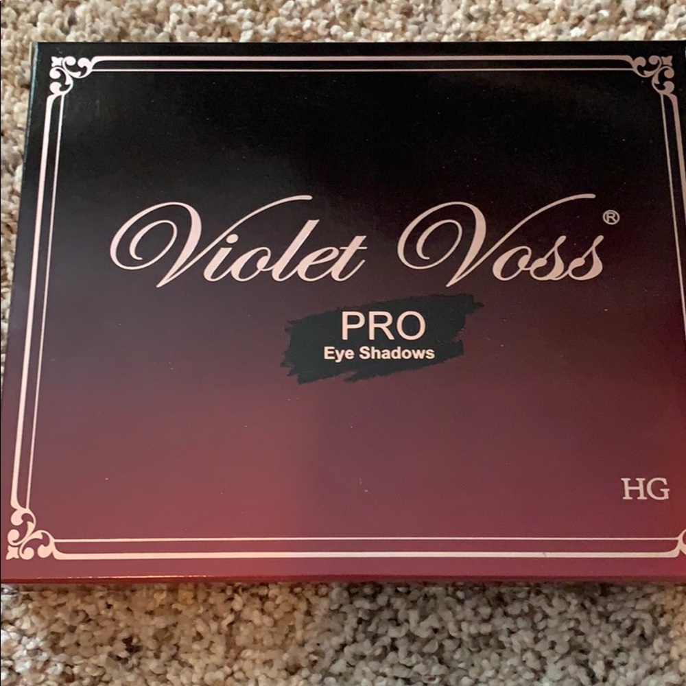 Violet Voss Holy Grail Eyeshadow Palette